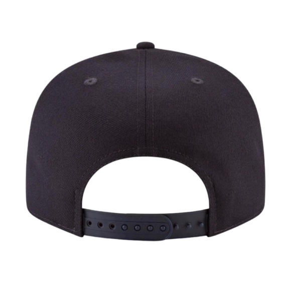 NEW ERA • New York Yankees FlexFit SnapBack Cap Hat - Picture 4 of 5